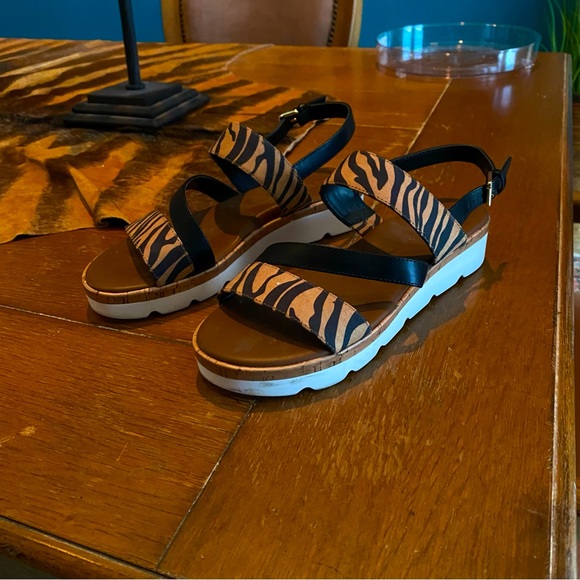 Nine West sandals size 8 - Picture 1 of 6